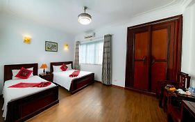 Phoenix Legend Hotel